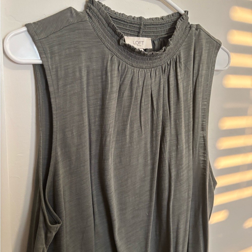 LOFT Women's Sleeveless Charcoal Green Blouse